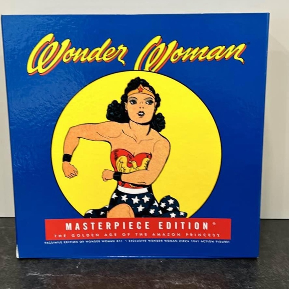 New Wonder Woman Masterpiece Edition: The Golden Age of the Amazon Boxed Set